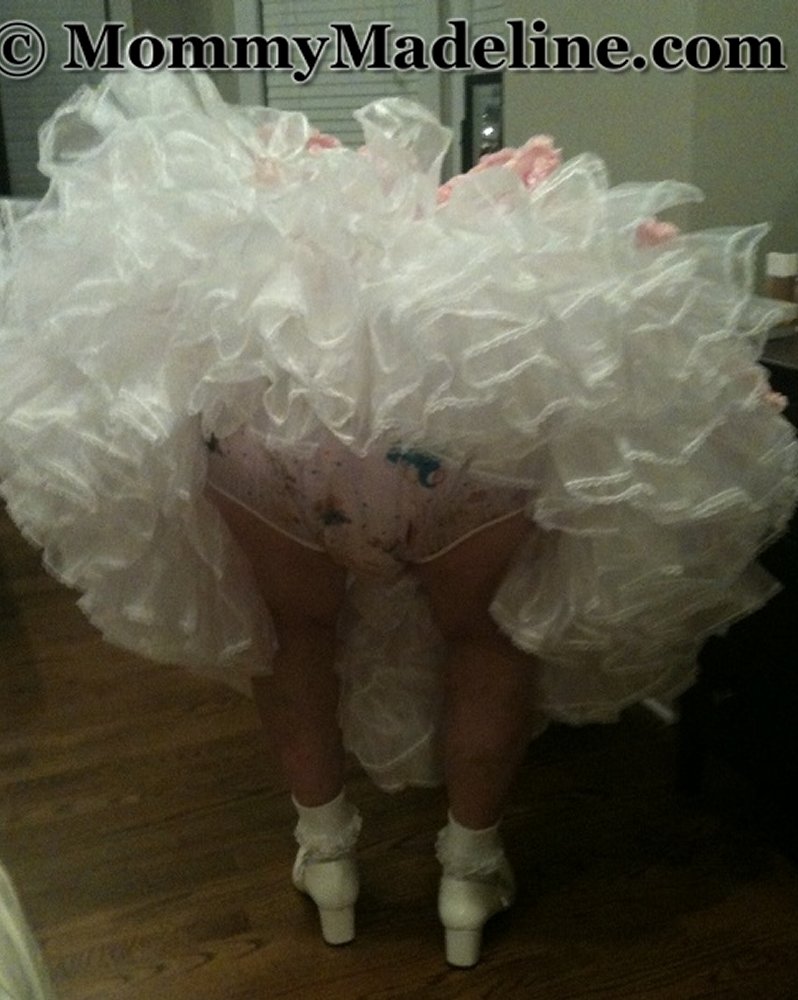A photo of Mommy Madelines age-play Mistresses subjects