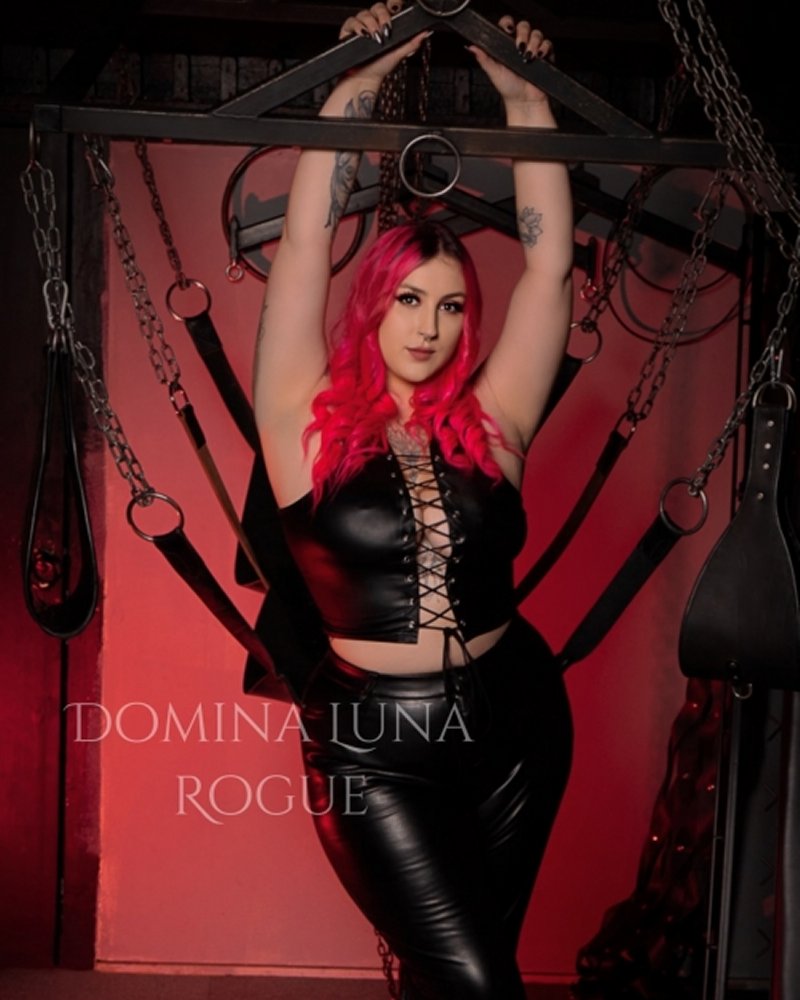 A photo of Derby Mistress and Dominatrix Domina Luna Rogue