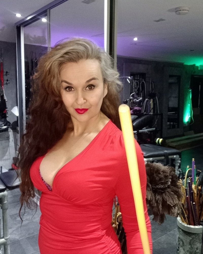 A photo of Mistress Jane a UK Mistress and Dominatrix in Chippenham